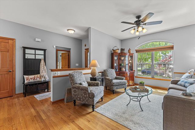 5736 84th STREET, Kenosha, WI 53142