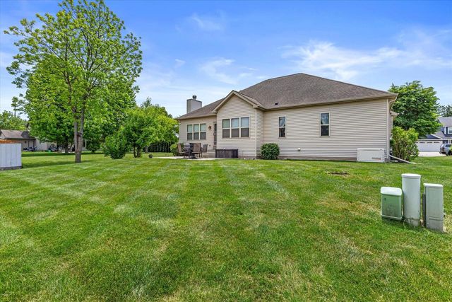 5736 84th STREET, Kenosha, WI 53142