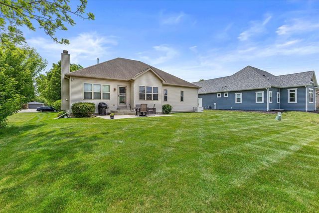 5736 84th STREET, Kenosha, WI 53142