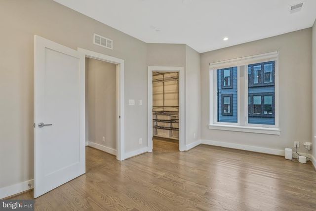 601 N HENRY ST, Alexandria, VA 22314