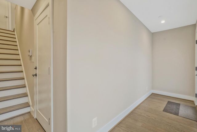 601 N HENRY ST, Alexandria, VA 22314