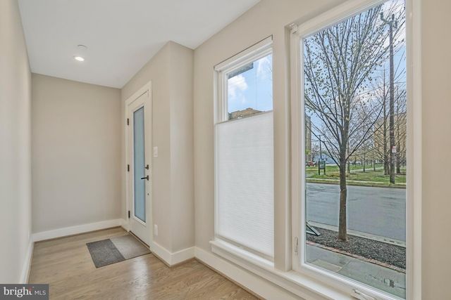 601 N HENRY ST, Alexandria, VA 22314