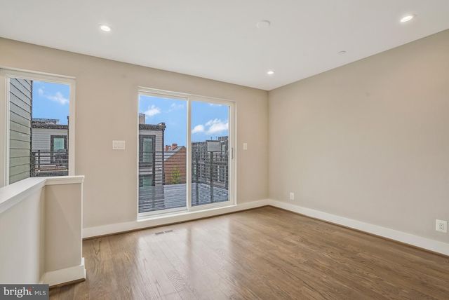 601 N HENRY ST, Alexandria, VA 22314