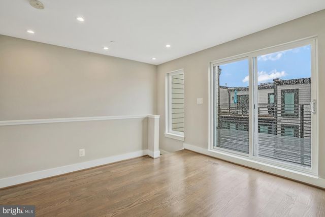 601 N HENRY ST, Alexandria, VA 22314