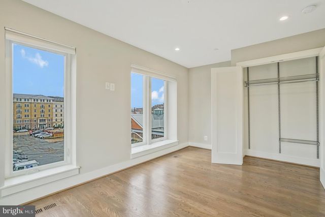 601 N HENRY ST, Alexandria, VA 22314