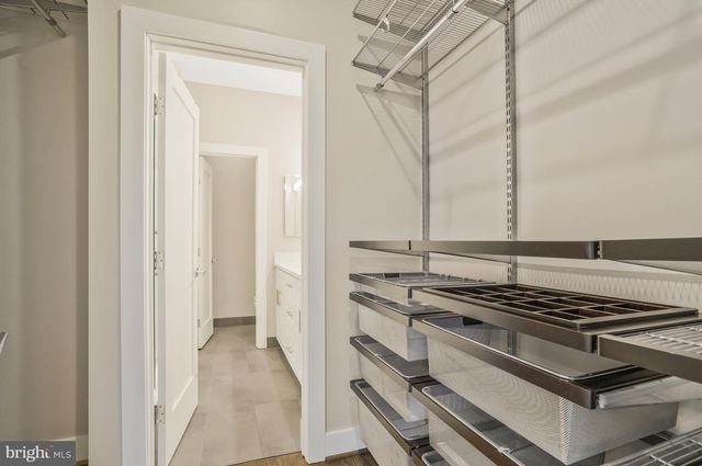 601 N HENRY ST, Alexandria, VA 22314