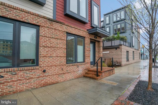 601 N HENRY ST, Alexandria, VA 22314