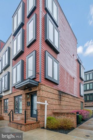 601 N HENRY ST, Alexandria, VA 22314