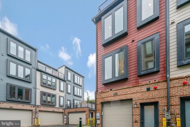 601 N HENRY ST, Alexandria, VA 22314