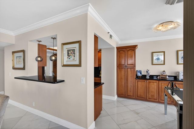 4100 N Ocean Drive 304, Riviera Beach, FL 33404