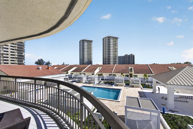 4100 N Ocean Drive 304, Riviera Beach, FL 33404