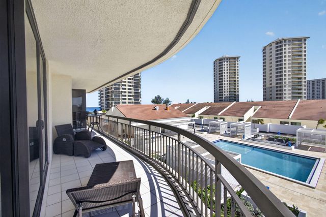 4100 N Ocean Drive 304, Riviera Beach, FL 33404