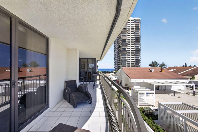 4100 N Ocean Drive 304, Riviera Beach, FL 33404