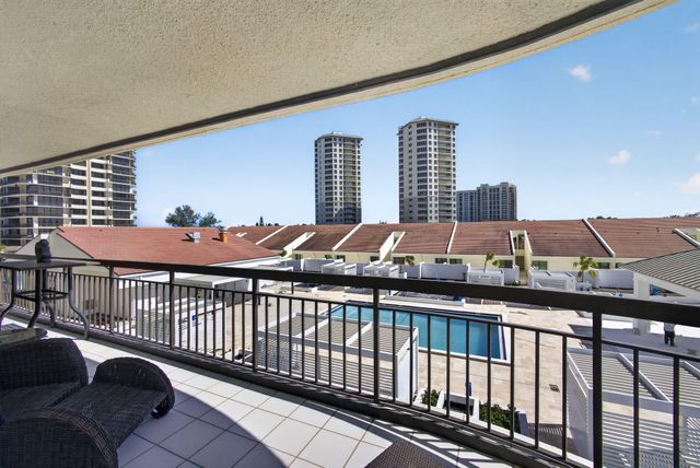 4100 N Ocean Drive 304, Riviera Beach, FL 33404