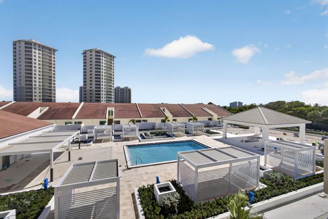 4100 N Ocean Drive 304, Riviera Beach, FL 33404