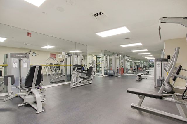 4100 N Ocean Drive 304, Riviera Beach, FL 33404