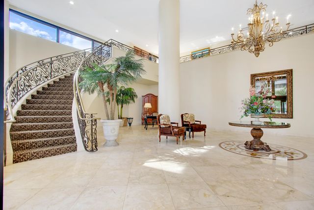 4100 N Ocean Drive 304, Riviera Beach, FL 33404