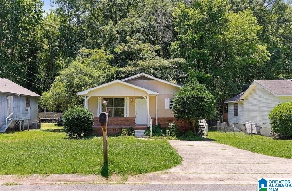 63 BLUEBELL STREET, Bessemer, AL 35020