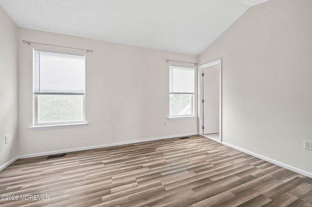 38 Azimuth Court 128, Holmdel, NJ 07733