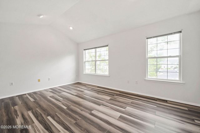 38 Azimuth Court 128, Holmdel, NJ 07733