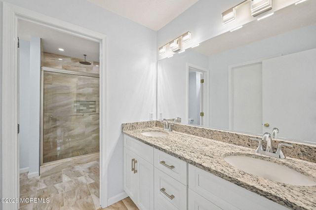 38 Azimuth Court 128, Holmdel, NJ 07733