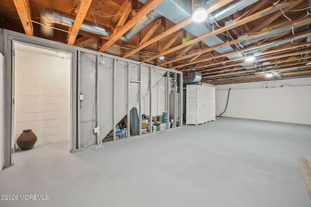 38 Azimuth Court 128, Holmdel, NJ 07733