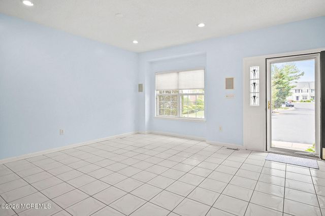 38 Azimuth Court 128, Holmdel, NJ 07733