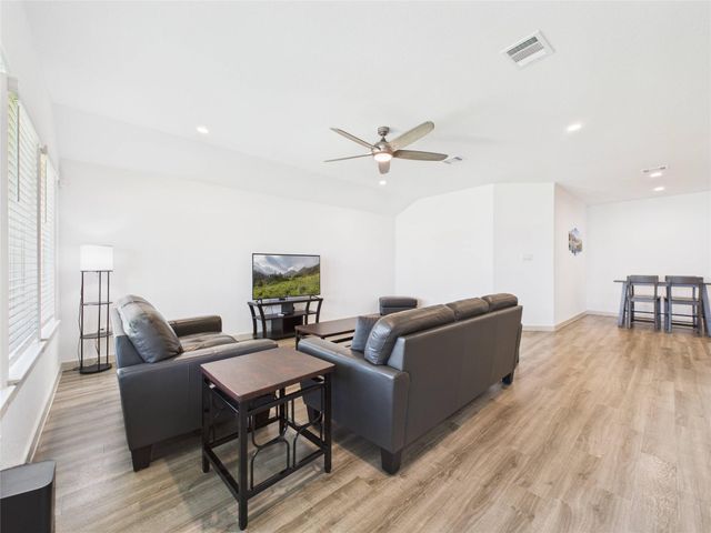 1127 Curly Angora Court, Rosharon, TX 77583
