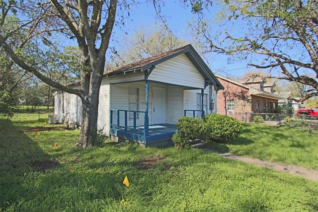 1307 Joslin Street, Cleburne, TX 76033
