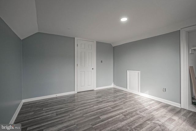 19 ALMOND ST W, Vineland, NJ 08360