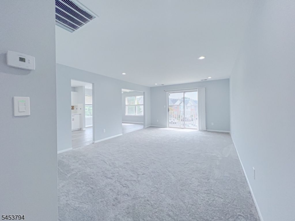 8 Millie Ln 8, East Hanover Twp., NJ 07936 — photo 4