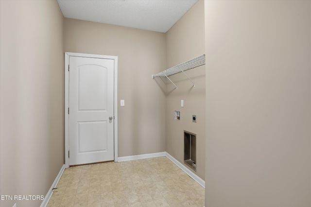 2553 Windjammer Lane, Knoxville, TN 37932