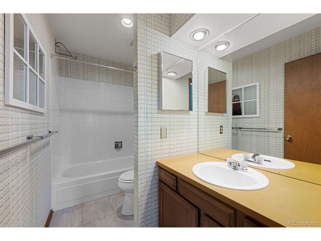 6372 S Depew Ct, Littleton, CO 80123