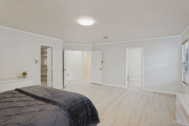 602 Barrow Peak, San Antonio, TX 78251