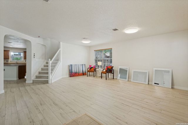 602 Barrow Peak, San Antonio, TX 78251