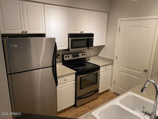 1701 E Colter Street Unit 106, Phoenix, AZ 85016
