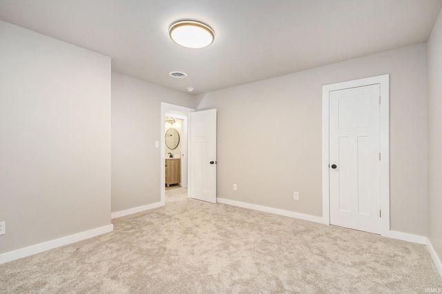 62583 Orange Road, South Bend, IN 46614