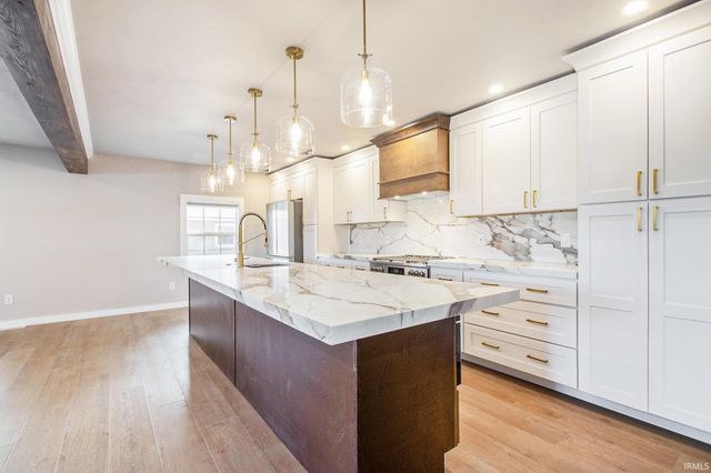 62583 Orange Road, South Bend, IN 46614