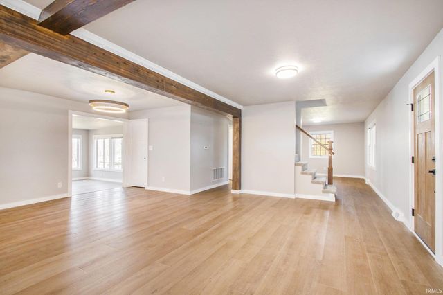 62583 Orange Road, South Bend, IN 46614