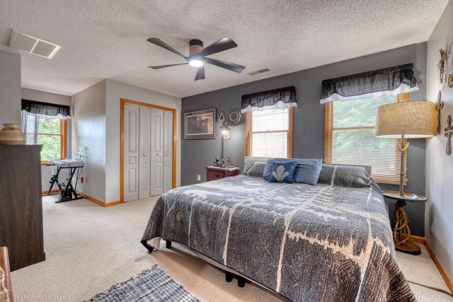 39 Mccracken Cove Road, Hayesville, NC 28904