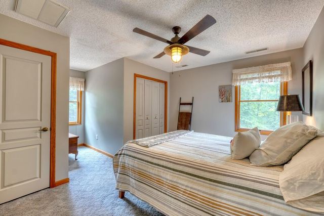 39 Mccracken Cove Road, Hayesville, NC 28904