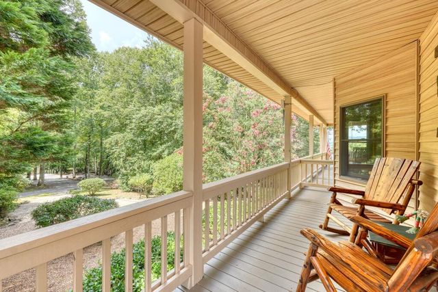 39 Mccracken Cove Road, Hayesville, NC 28904