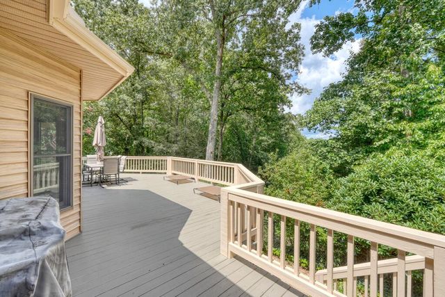 39 Mccracken Cove Road, Hayesville, NC 28904