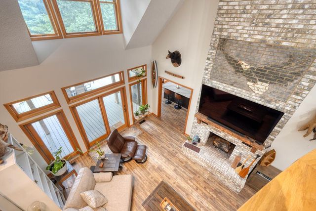 39 Mccracken Cove Road, Hayesville, NC 28904