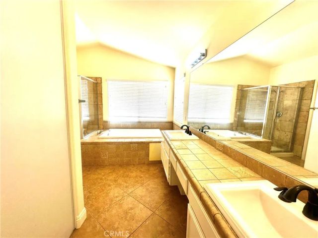 12433 Kokomo Circle, Victorville, CA 92392