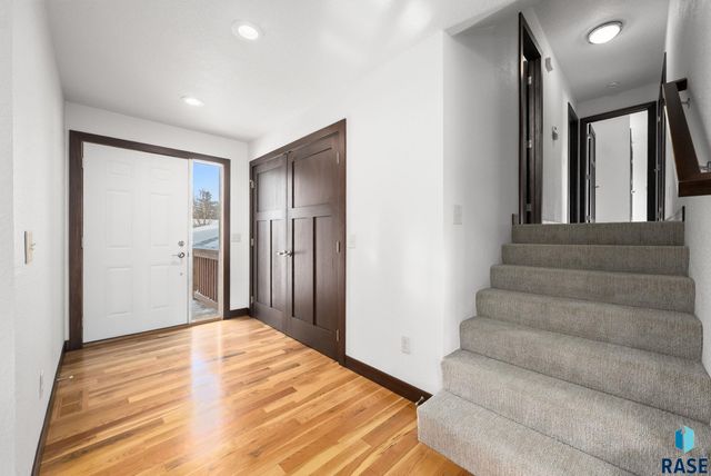 4500 S Tomar Rd Road, Sioux Falls, SD 57105