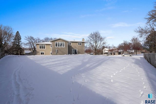 4500 S Tomar Rd Road, Sioux Falls, SD 57105