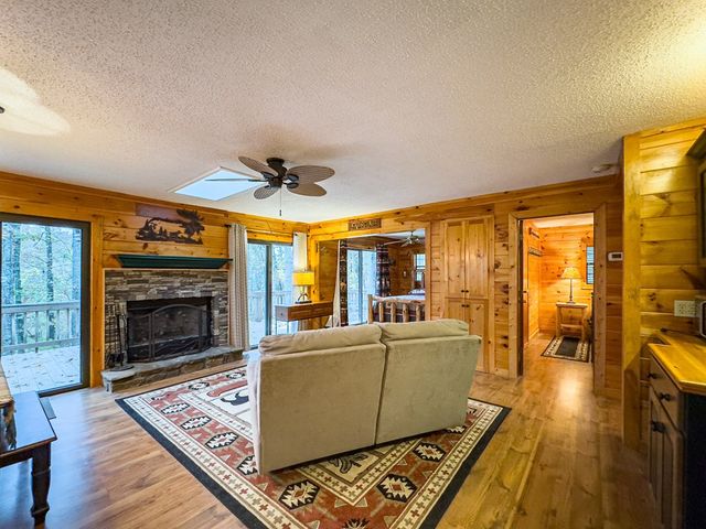 231 Dogwood Circle, Hayesville, NC 28904