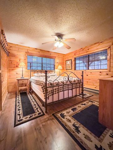 231 Dogwood Circle, Hayesville, NC 28904