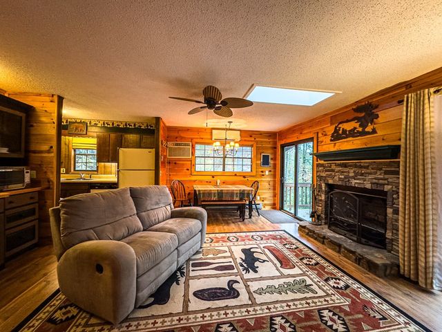 231 Dogwood Circle, Hayesville, NC 28904